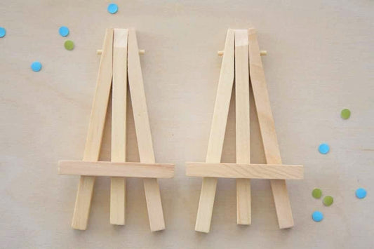 2 wooden easels for diynotepads calendars